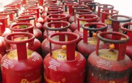 ಗ್ರಾಹಕರಿಗೆ ಕೊಂಚ ರಿಲೀಫ್: ವಾಣಿಜ್ಯ ಬಳಕೆಯ LPG ಸಿಲಿಂಡರ್ ಬೆಲೆ ಇಳಿಕೆ